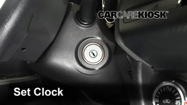 2019 Mitsubishi Outlander Sport ES 2.0L 4 Cyl. Reloj Fijar hora de reloj